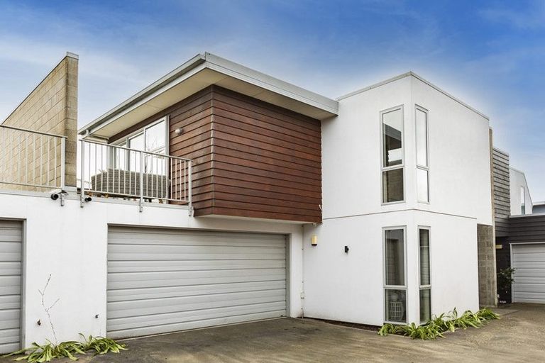 Photo of property in 44c Picton Avenue, Riccarton, Christchurch, 8011