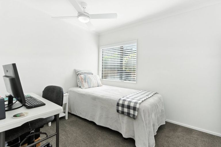 Photo of property in 20 Taiko Street, Horahora, Whangarei, 0110