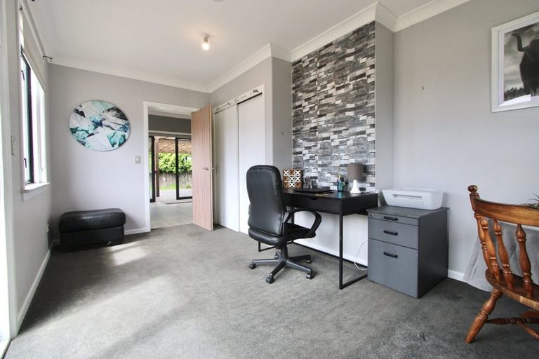 Photo of property in 120 Mangati Road, Bell Block, New Plymouth, 4312