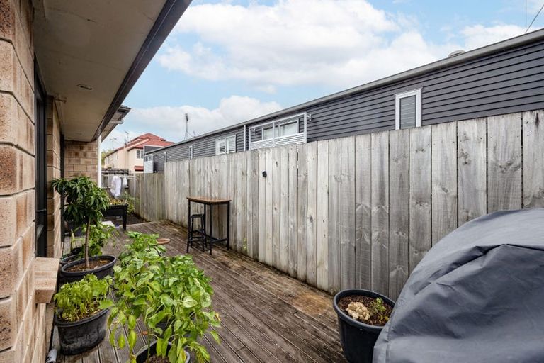 Photo of property in 4/99 Lake Road, Frankton, Hamilton, 3204