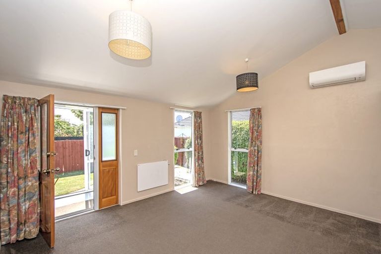 Photo of property in 52 Philpotts Road, Mairehau, Christchurch, 8052