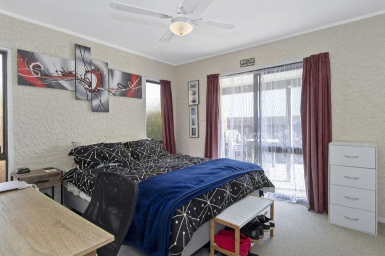 Photo of property in 73 James Cook Drive, Welcome Bay, Tauranga, 3112