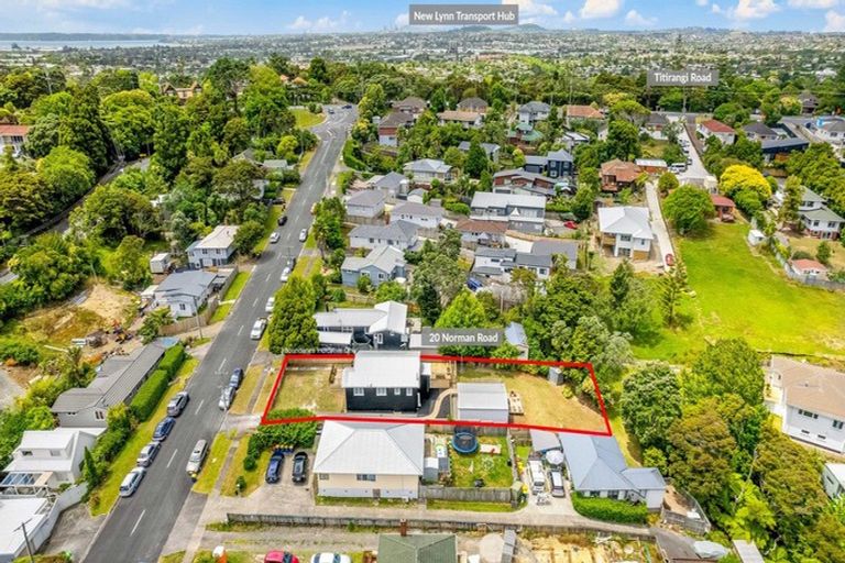 Photo of property in 20 Norman Road, Titirangi, Auckland, 0604