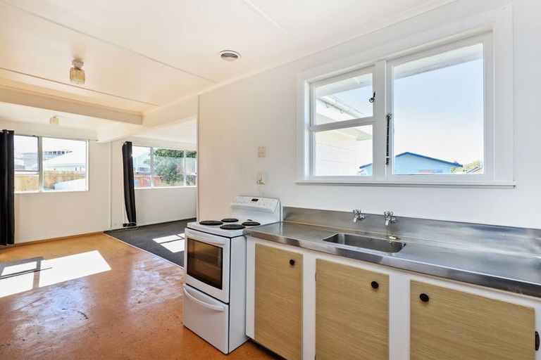 Photo of property in 1203 Beatty Place, Mayfair, Hastings, 4122