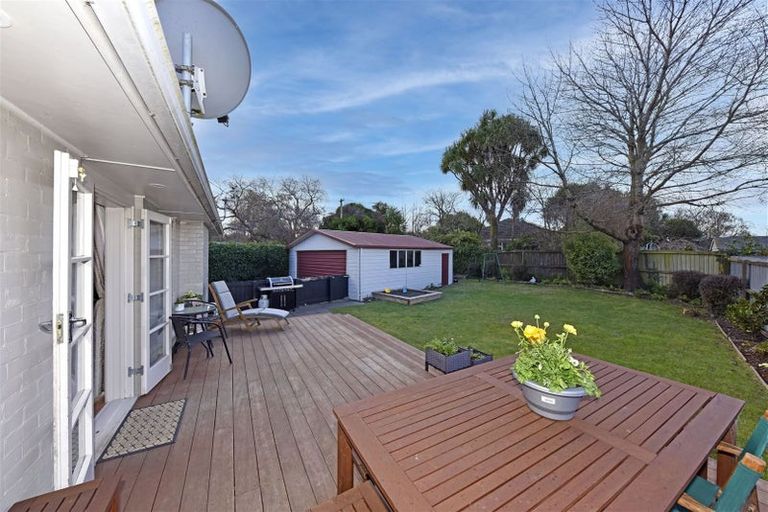 Photo of property in 6 Gregan Crescent, Burnside, Christchurch, 8053