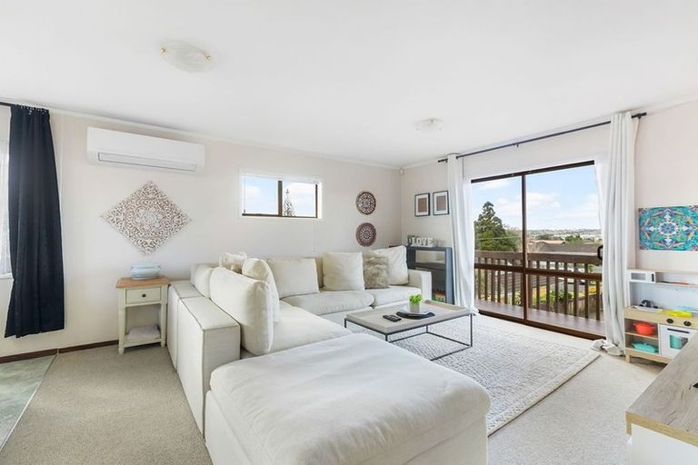 Photo of property in 1/3 Karaka Street, New Lynn, Auckland, 0600