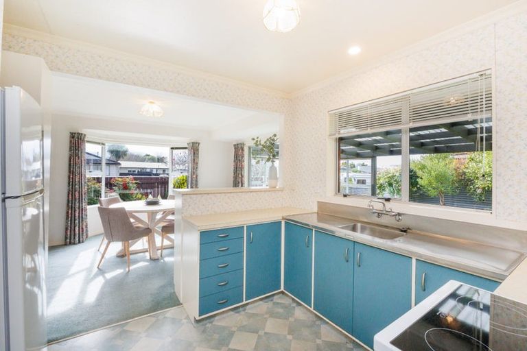 Photo of property in 27 Carter Crescent, Awapuni, Palmerston North, 4412