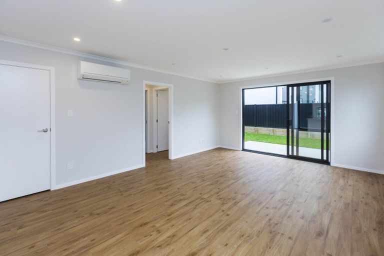Photo of property in 3 Cynisca Crescent, Wallaceville, Upper Hutt, 5018