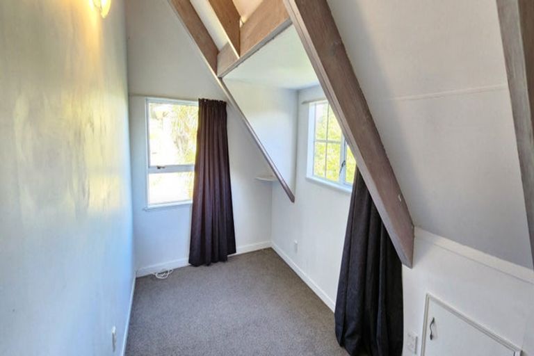 Photo of property in 10b Camden Street, Vogeltown, New Plymouth, 4310