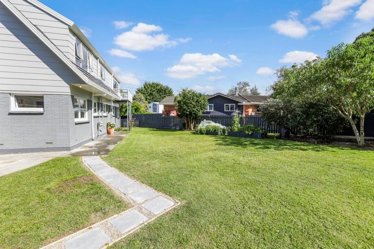 Photo of property in 43 Te Anau Place, Glenview, Hamilton, 3206