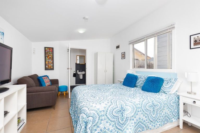 Photo of property in 222 Vanguard Street, Nelson South, Nelson, 7010