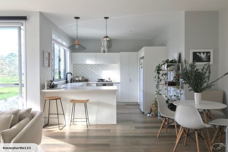 Photo of property in 17 Matau Close, Te Kauwhata, 3710