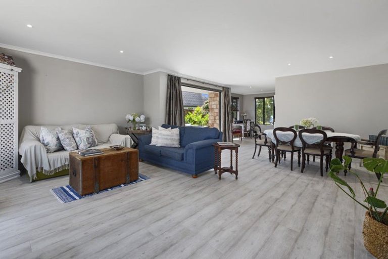 Photo of property in 24 Hansard Place, Bethlehem, Tauranga, 3110