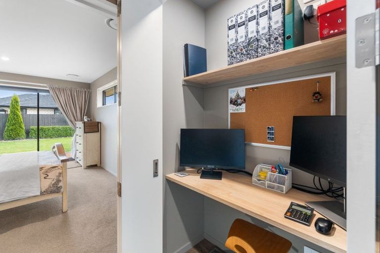 Photo of property in 21 Gracia Avenue, Rolleston, 7615