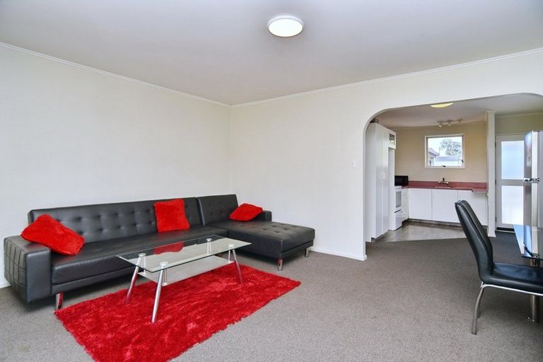 Photo of property in 3/74 Picton Avenue, Riccarton, Christchurch, 8011