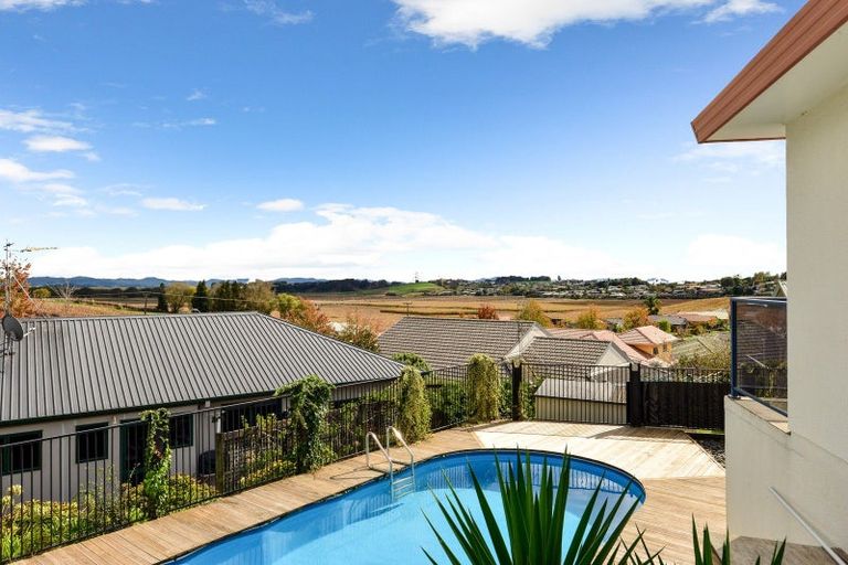 Photo of property in 46 Greenfield Drive, Western Heights, Hamilton, 3200