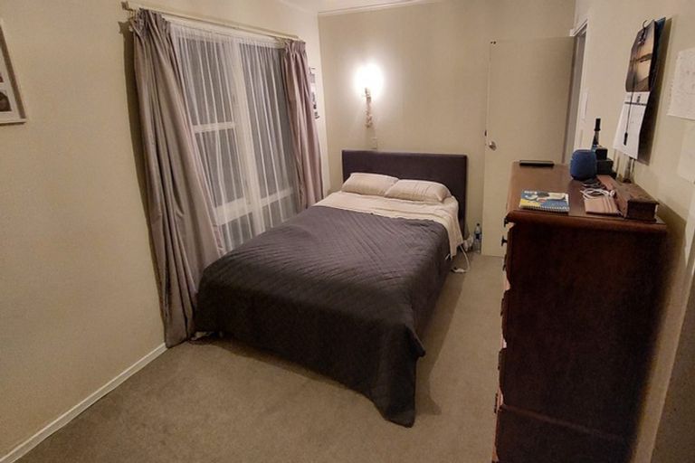 Photo of property in 28 The Quarterdeck, Whitby, Porirua, 5024