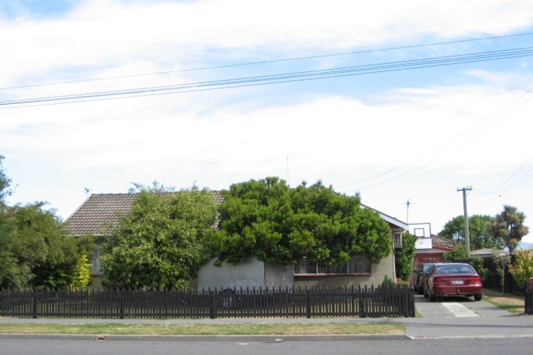 Photo of property in 388 Mairehau Road, Parklands, Christchurch, 8083