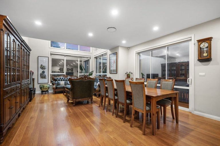 Photo of property in 6 Taraire Place, Orewa, 0931