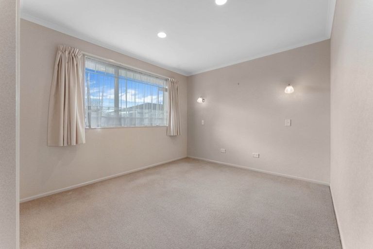 Photo of property in 85 Miranda Street, Stratford, 4332