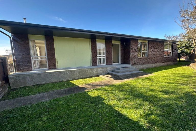 Photo of property in 39 Robinson Crescent, Westbrook, Palmerston North, 4412