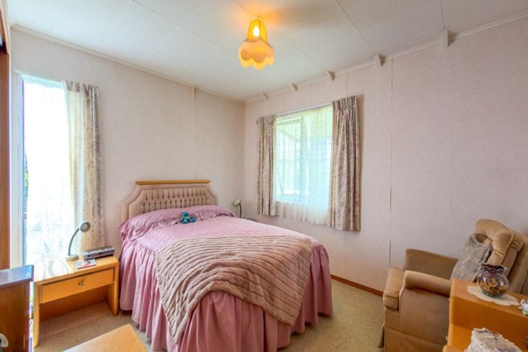 Photo of property in 48 Kon Tiki Road, Whiritoa, Whangamata, 3691