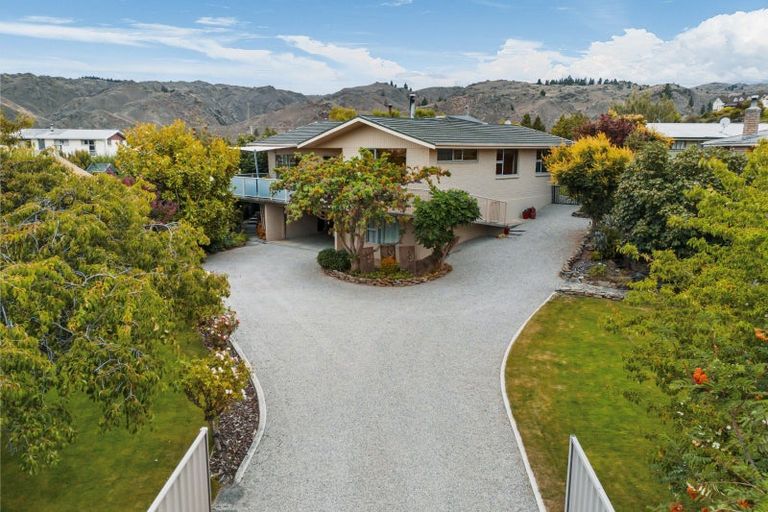 Photo of property in 3 Hart Place, Bridge Hill, Alexandra, 9320