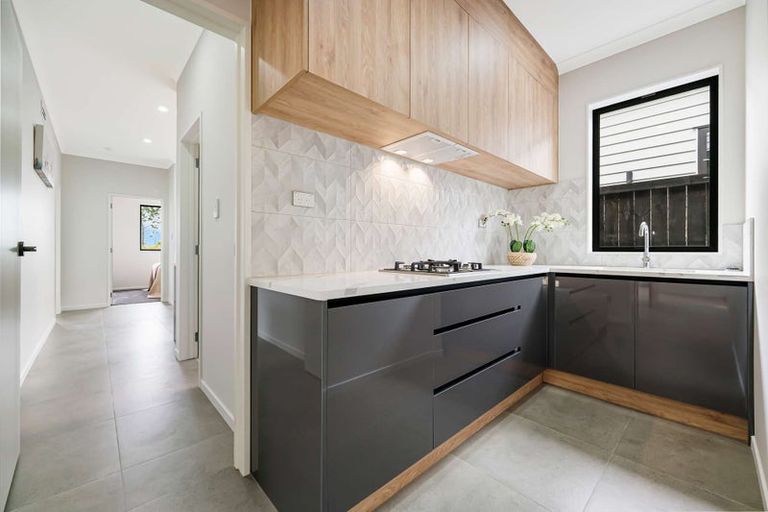 Photo of property in 5 Seagreen Avenue, Rosehill, 2113