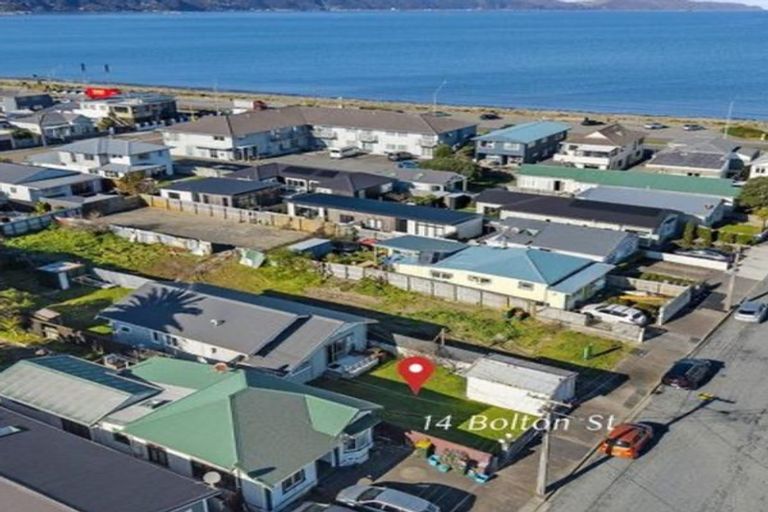Photo of property in 14 Bolton Street, Petone, Lower Hutt, 5012