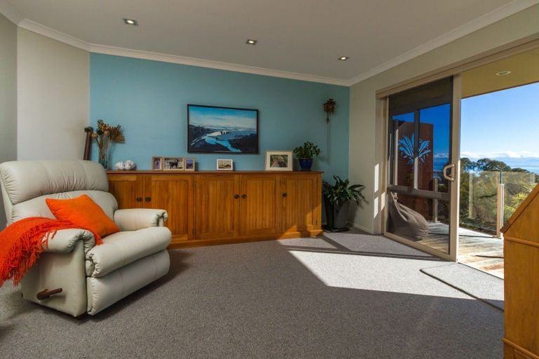 Photo of property in 5 Cape View, Atawhai, Nelson, 7010