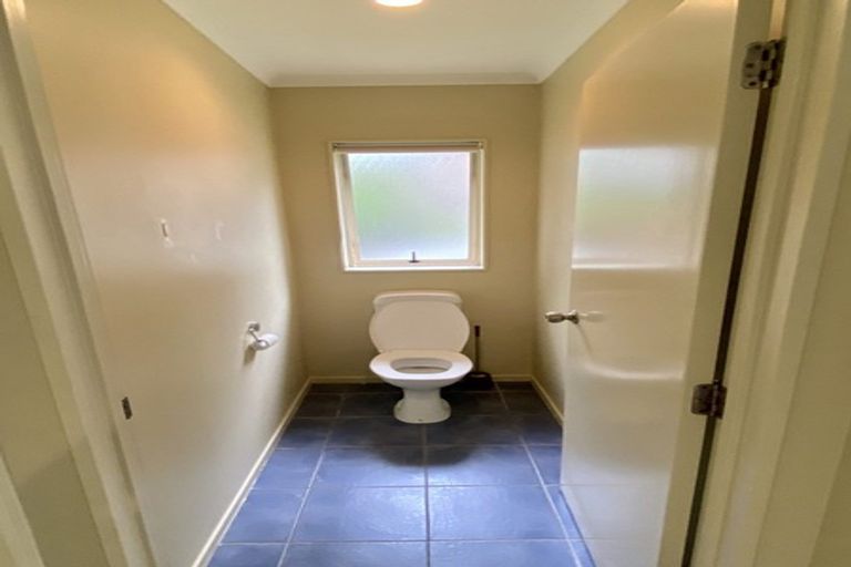 Photo of property in 46 Senator Drive, Manurewa, Auckland, 2105