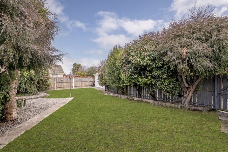 Photo of property in 35 Steele Street, Hornby, Christchurch, 8042