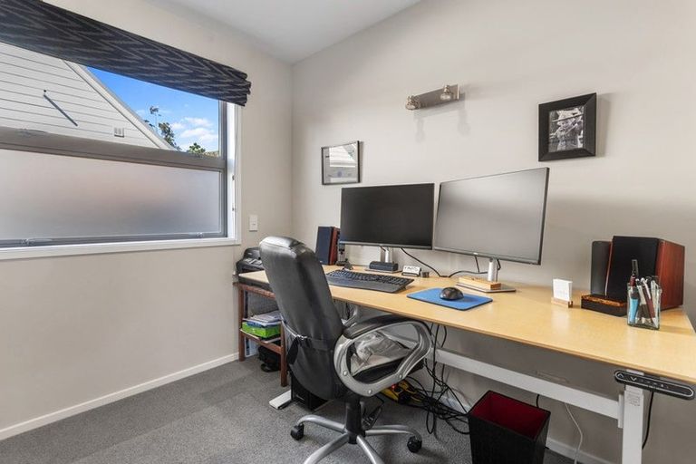 Photo of property in 140 Port Hills Road, Heathcote Valley, Christchurch, 8022