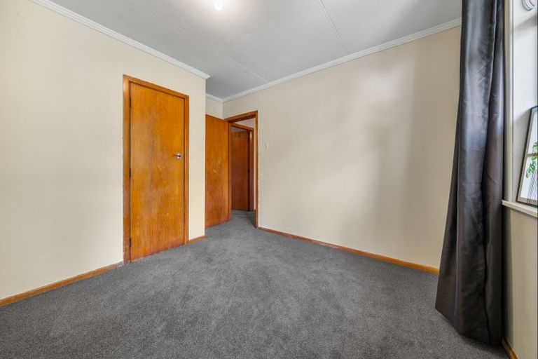 Photo of property in 203 Frankley Road, Frankleigh Park, New Plymouth, 4310