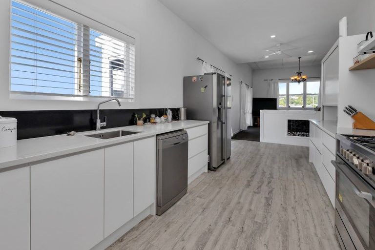 Photo of property in 3 Wakelin Street, Te Kamo, Whangarei, 0112
