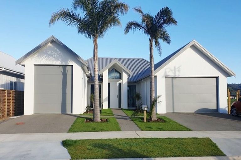 Photo of property in 77 Leeward Drive, Whitianga, 3510