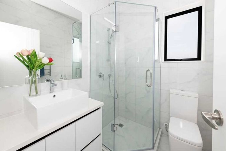 Photo of property in 60 Cooladawson Drive, Flat Bush, Auckland, 2019