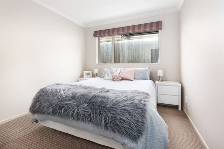 Photo of property in 76 Staithes Drive North, Whitby, Porirua, 5024