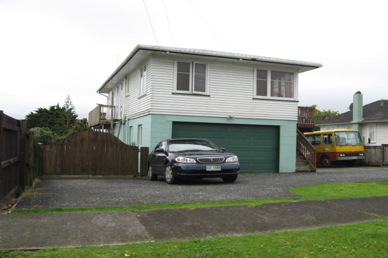 Photo of property in 5 Matapouri Road, Mangere Bridge, Auckland, 2022