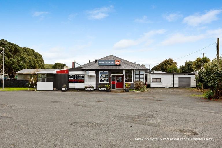 Photo of property in 6 Briscoe Street, Awakino, Mokau, 4376