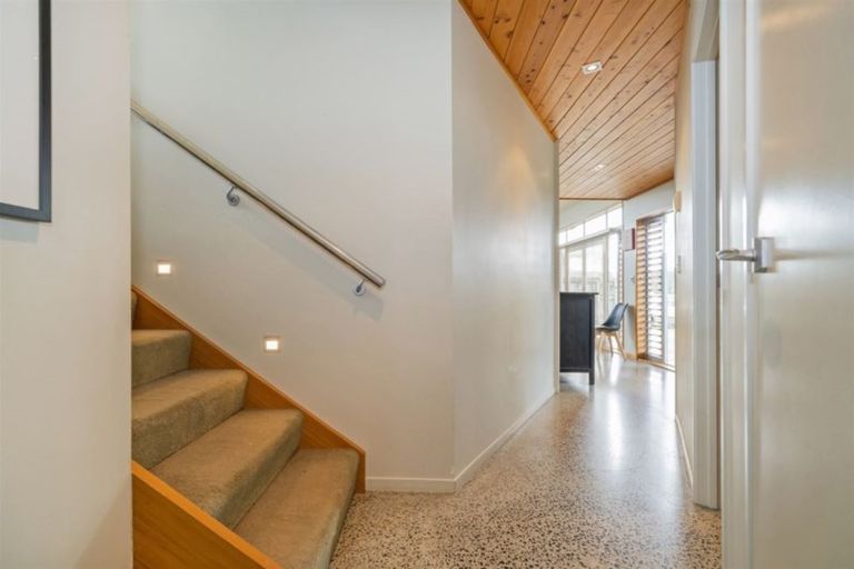 Photo of property in 20 Pacific Place, Whitianga, 3510