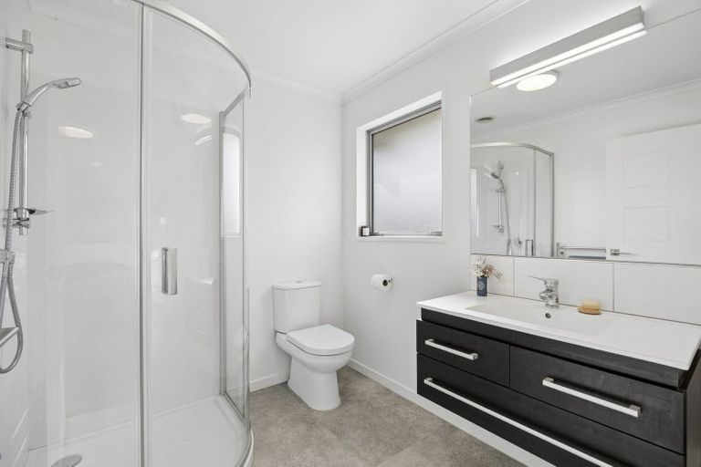 Photo of property in 24 Sunninghurst Drive, Fairfield, Dunedin, 9018