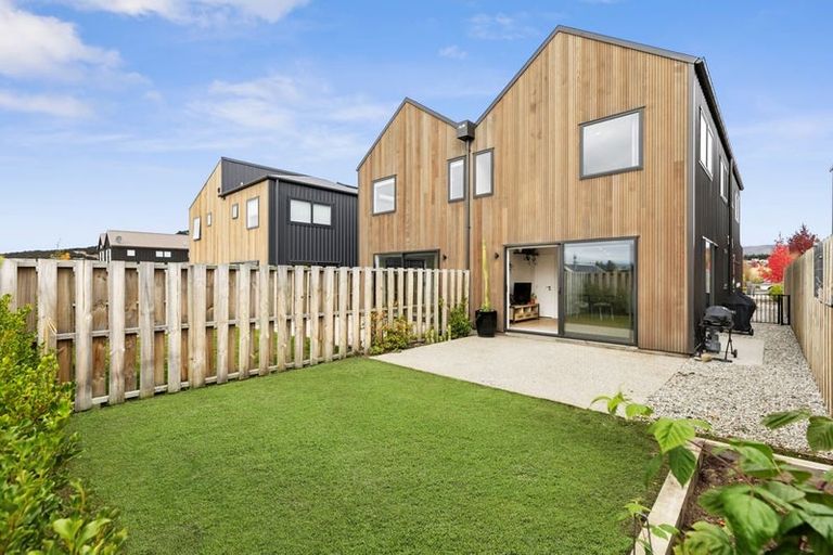 Photo of property in Northlake, 18 Glenavon Green, Wanaka, 9305