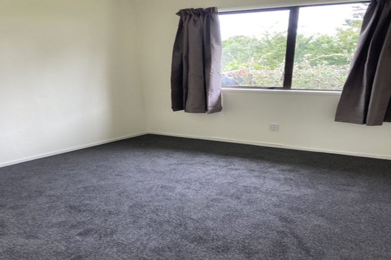 Photo of property in 67 Sunvue Road, Glen Eden, Auckland, 0602