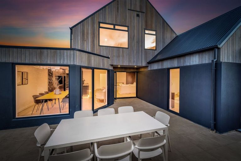 Photo of property in 15 Wai-iti Terrace, Burnside, Christchurch, 8053