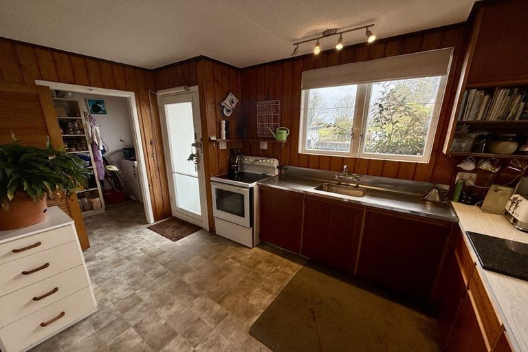 Photo of property in 9 Wykeham Place, Tokoroa, 3420