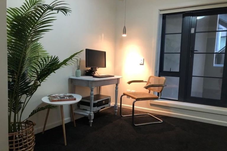 Photo of property in Westhaven Apartments, 15/127u Molesworth Street, Thorndon, Wellington, 6011