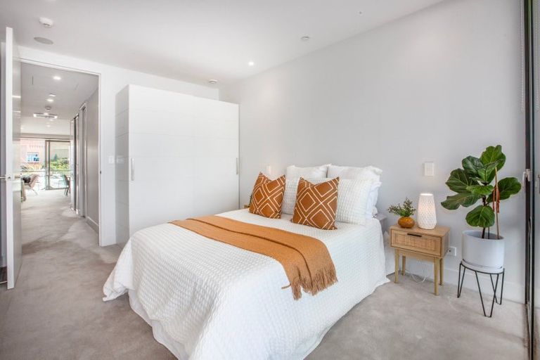 Photo of property in Clyde Quay Wharf, 7u1b Clyde Quay Wharf, Te Aro, Wellington, 6011