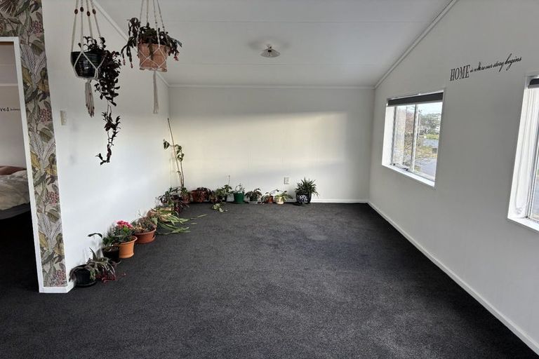 Photo of property in 11 Cunningham Street, Grasmere, Invercargill, 9810