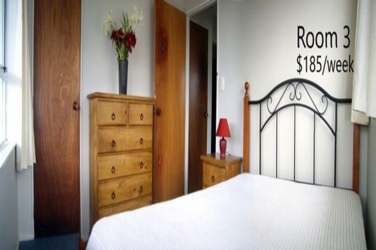 Photo of property in 302 Mitchell Street, Brooklyn, Wellington, 6021